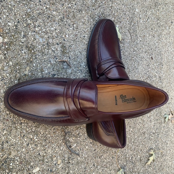 Allen Edmonds “ Bergamo “ Size 15D Rich Burgundy Leather Loafers - Picture 5 of 7